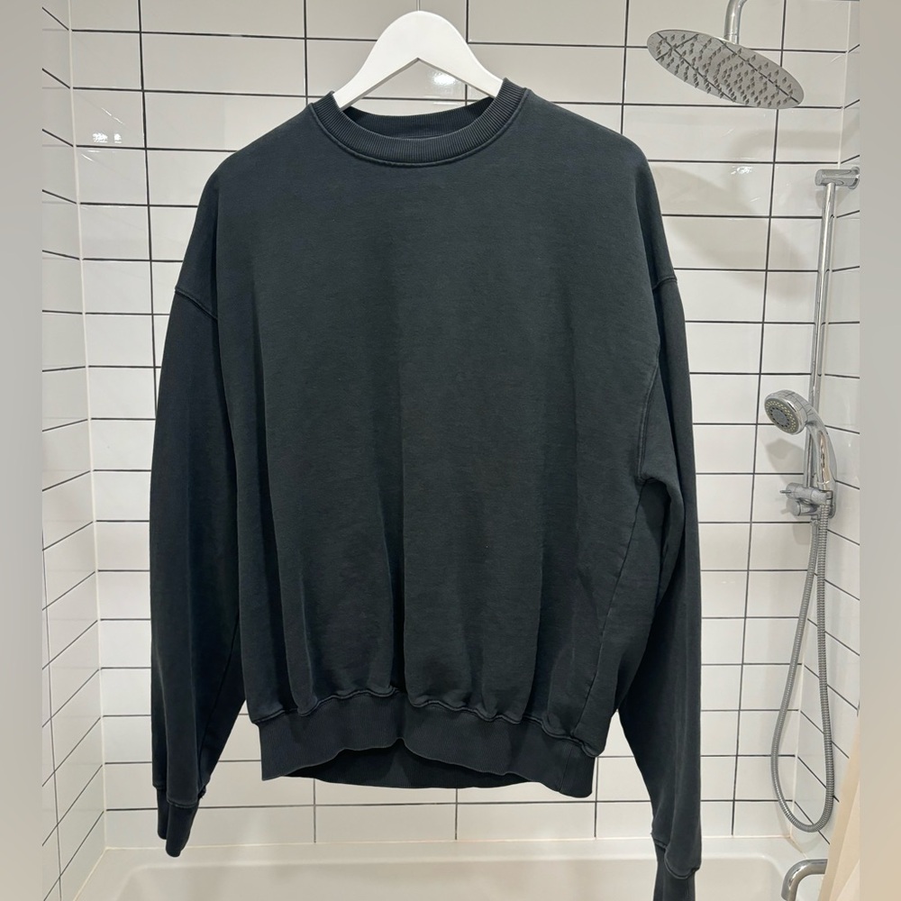 Black Crewneck Faded Wash Size Medium